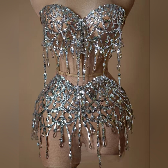 Crystalized bodice dress - Picture 3 of 6
